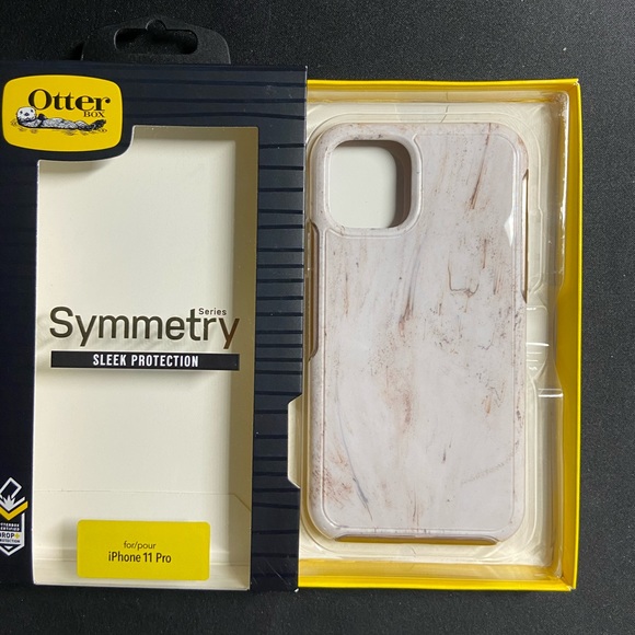 OtterBox Symmetry I phone 11 Pro - Picture 1 of 2
